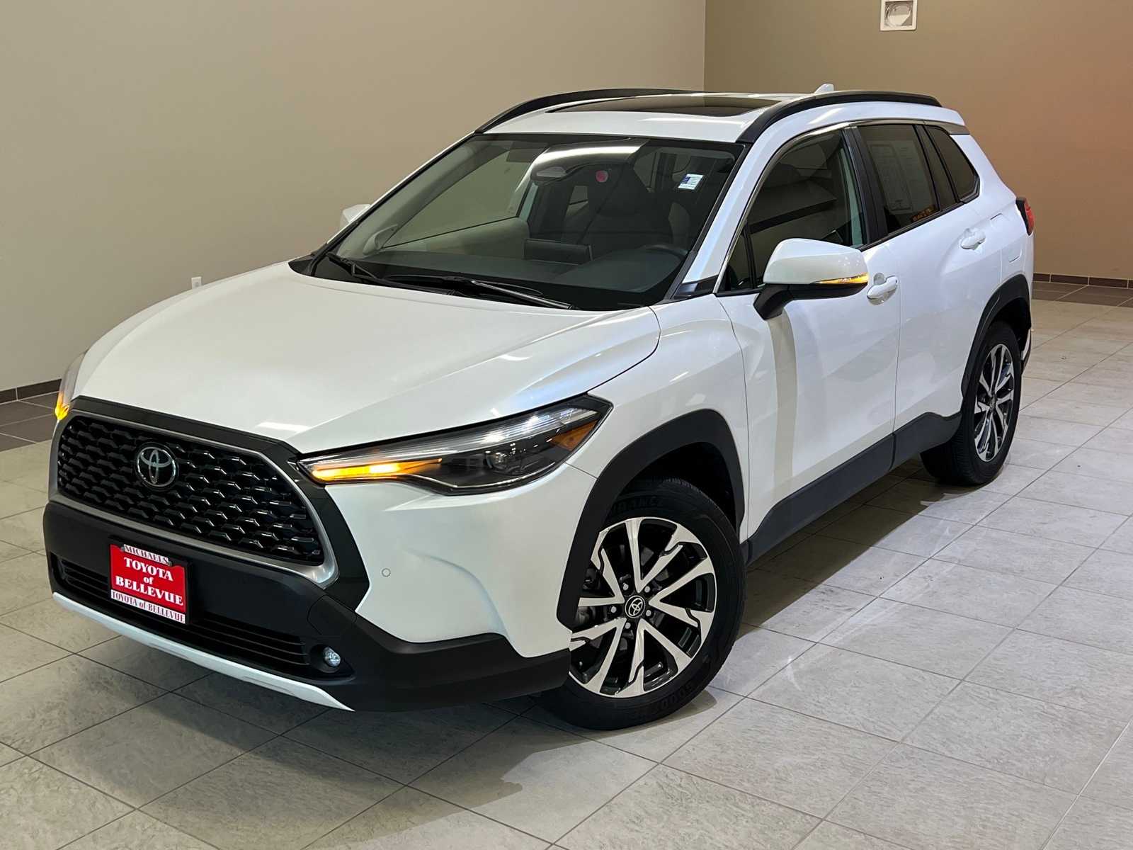 Thumbnail: 2023 Toyota Corolla Cross - 1