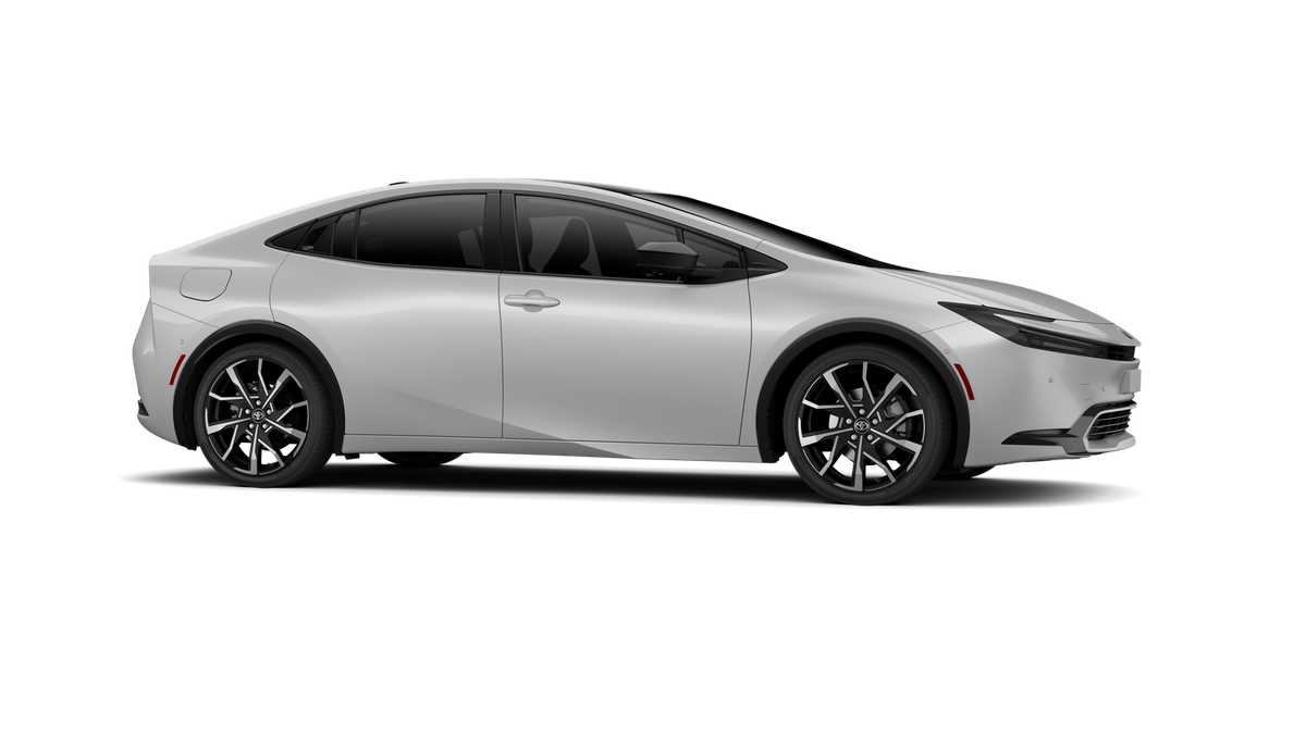 Thumbnail: 2026 Toyota Prius - 13