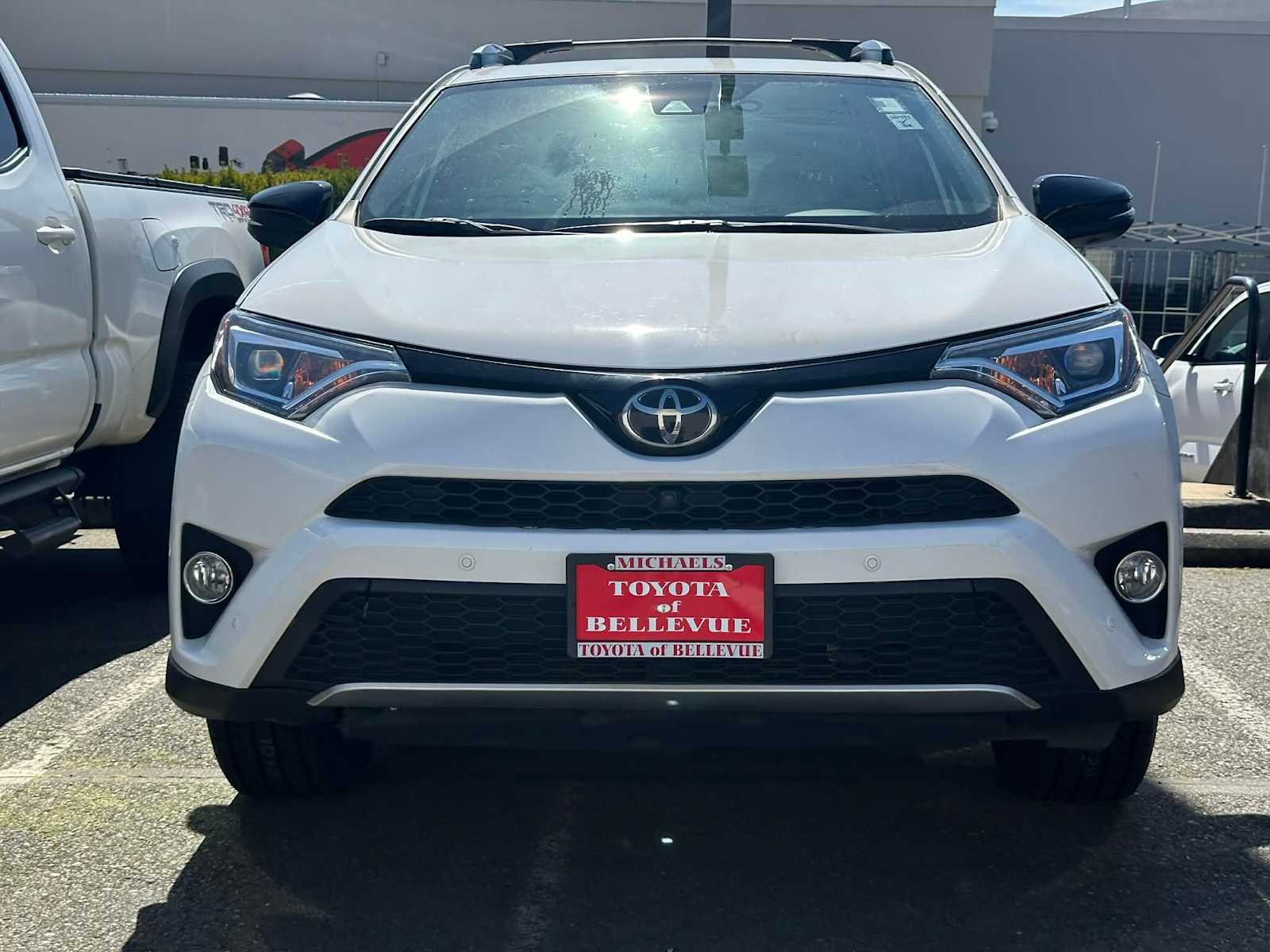 Thumbnail: 2017 Toyota RAV4 - 2