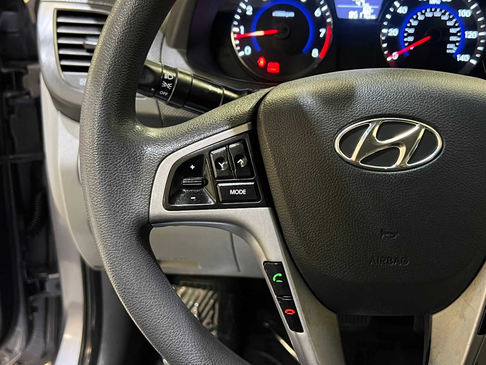 Thumbnail: 2017 Hyundai Accent - 21