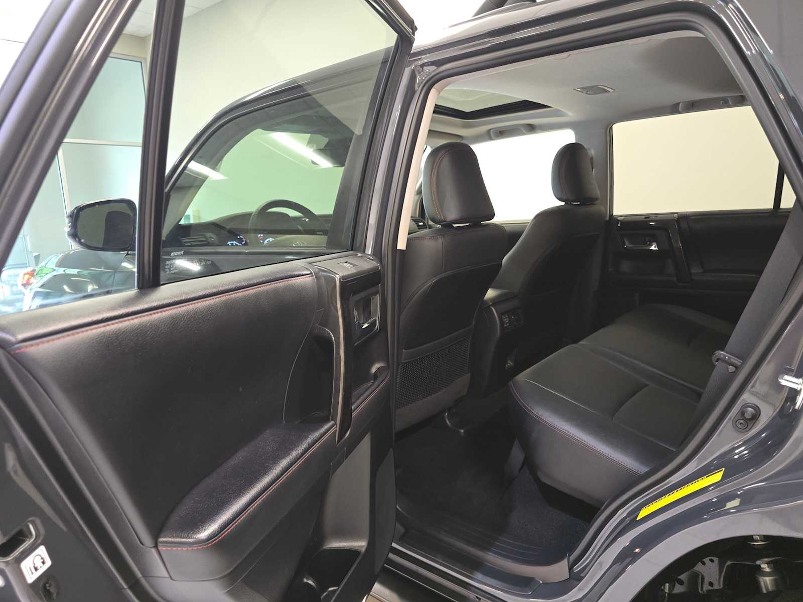Thumbnail: 2024 Toyota 4Runner - 25