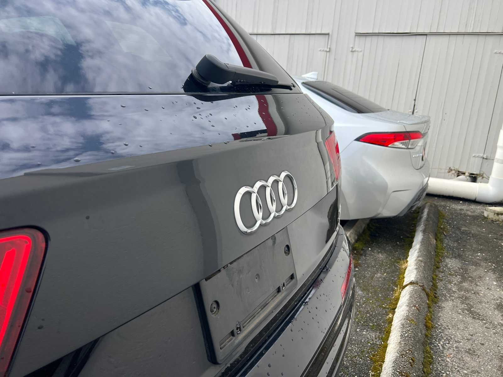 Thumbnail: 2017 Audi Q7 - 11
