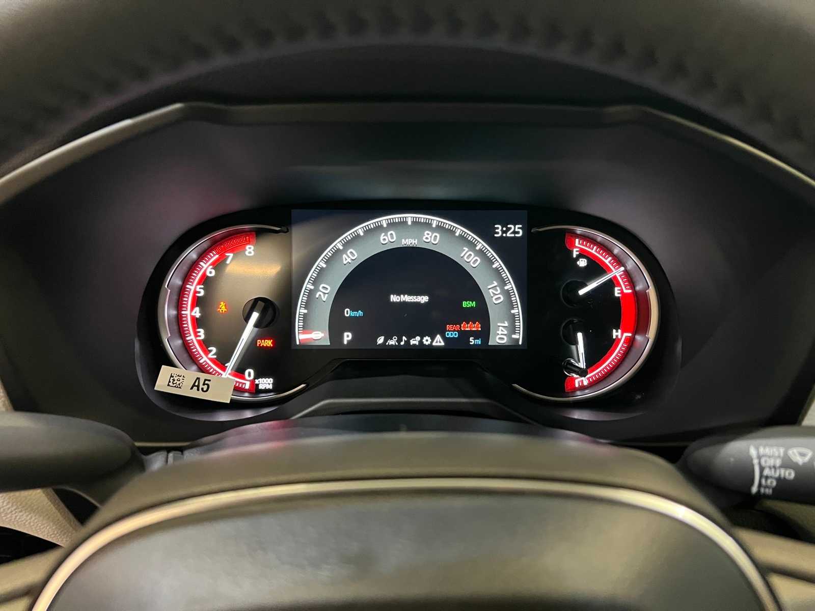 Thumbnail: 2025 Toyota RAV4 - 19