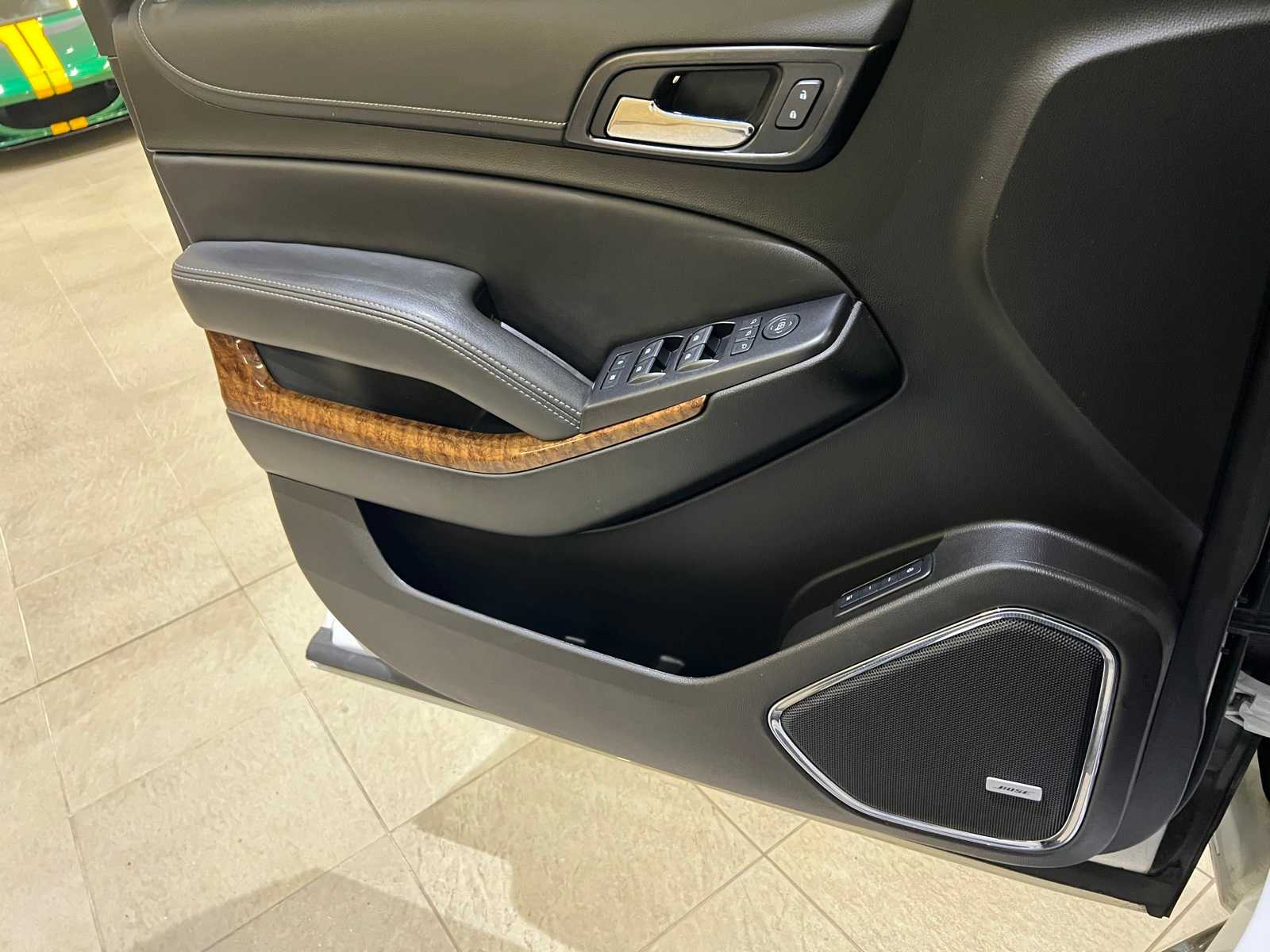 Thumbnail: 2020 Chevrolet Tahoe - 18