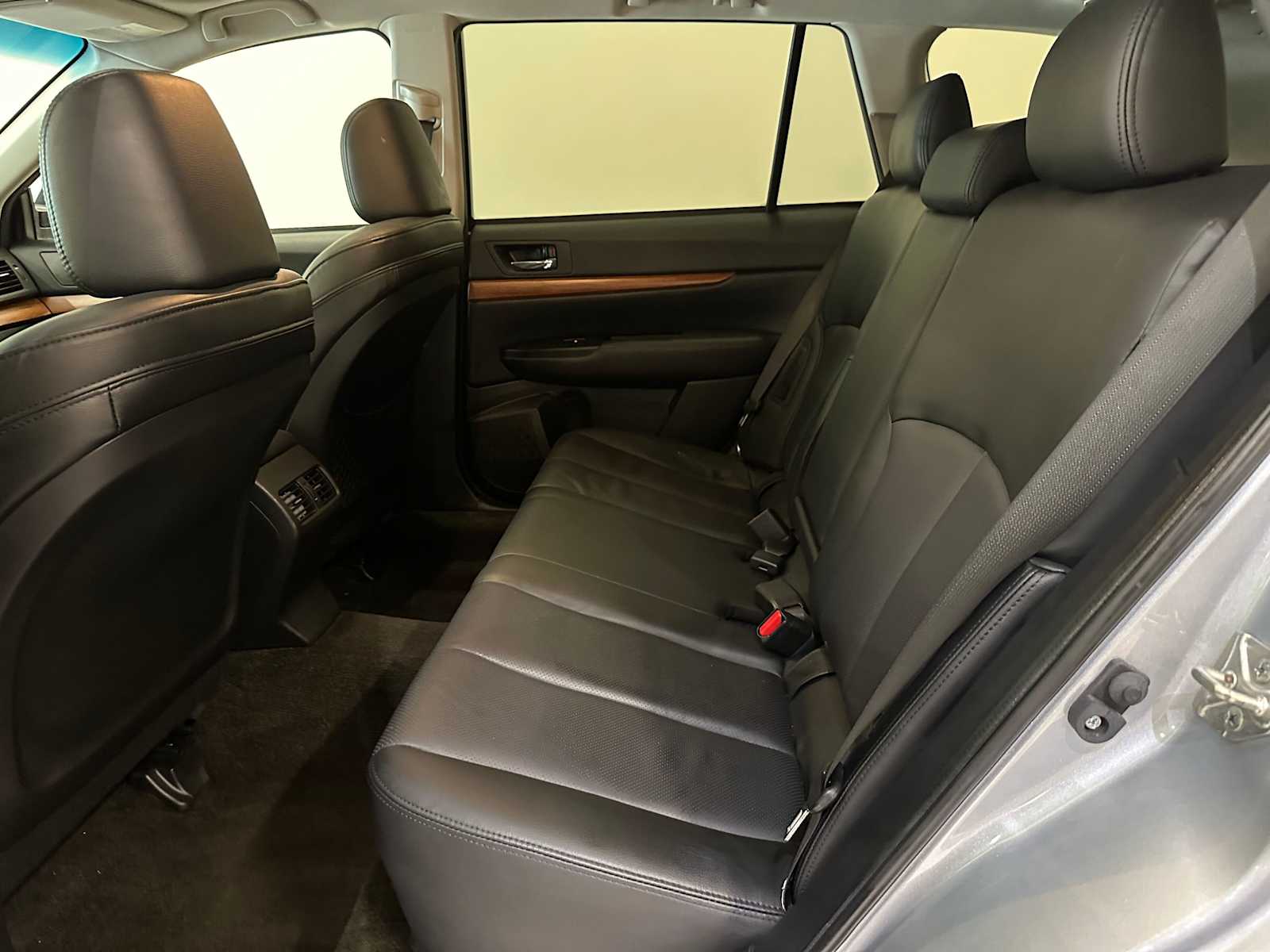 Thumbnail: 2014 Subaru Outback - 27