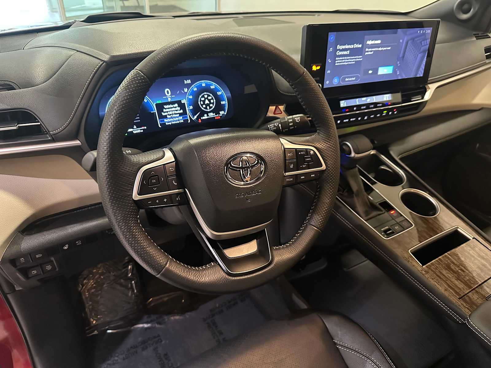 Thumbnail: 2025 Toyota Sienna - 2