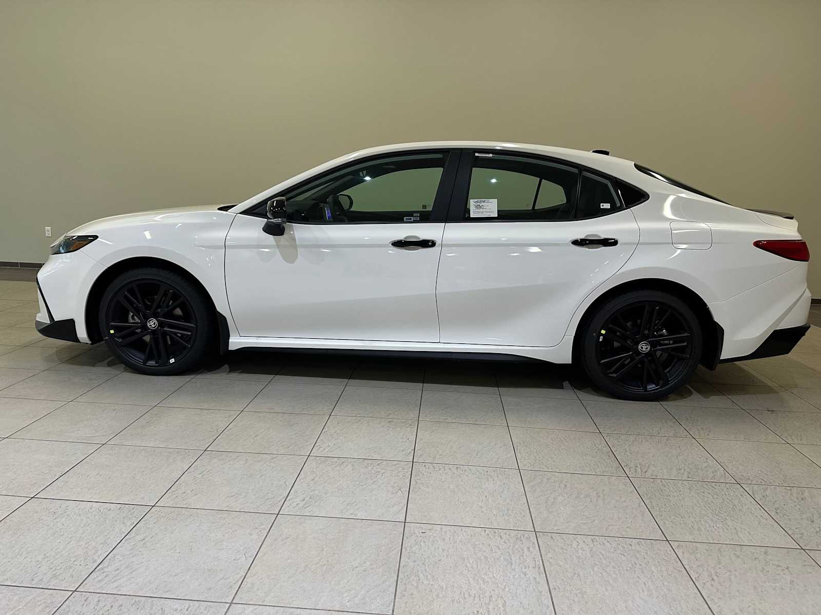 Thumbnail: 2026 Toyota Camry - 3