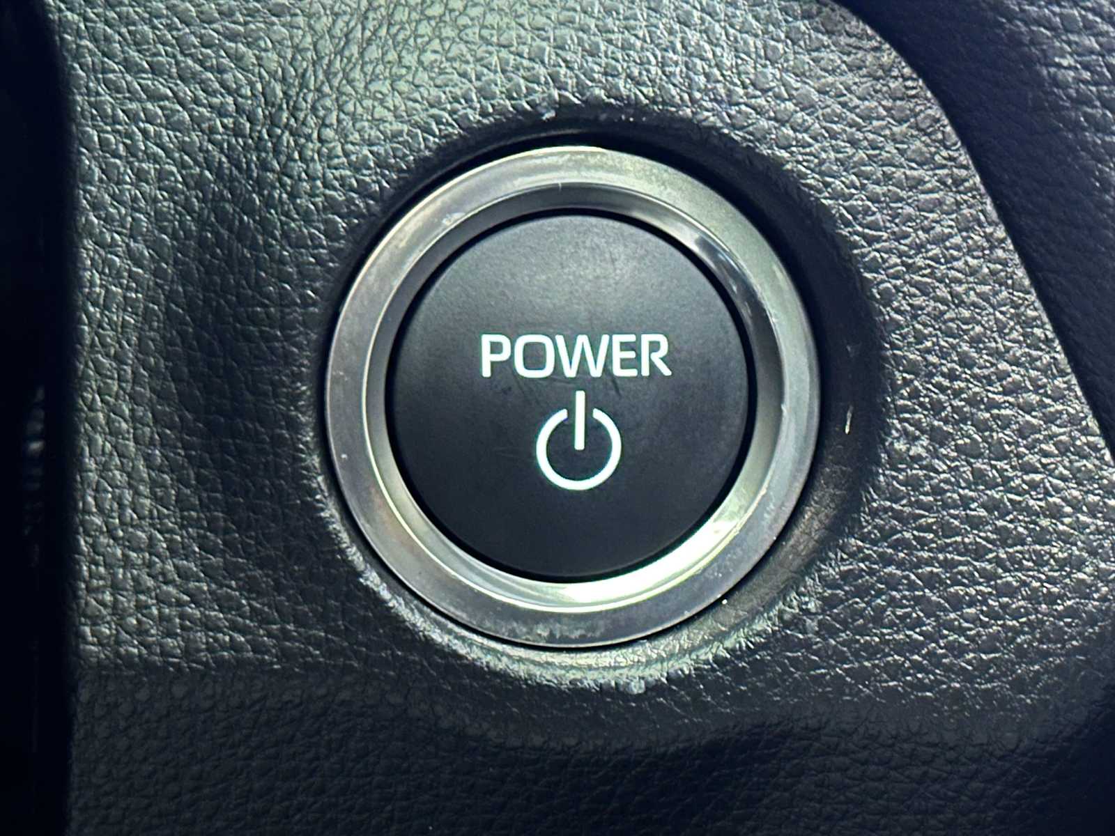 Thumbnail: 2025 Toyota RAV4 - 19