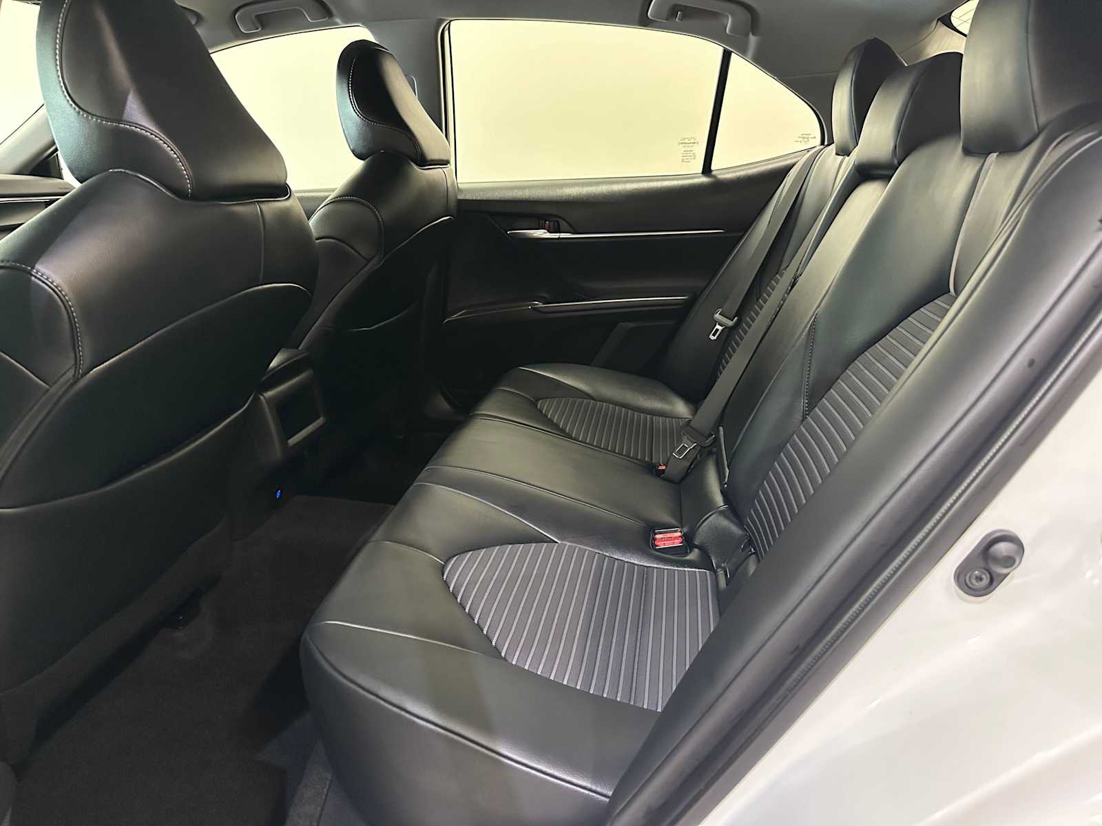 Thumbnail: 2023 Toyota Camry - 21