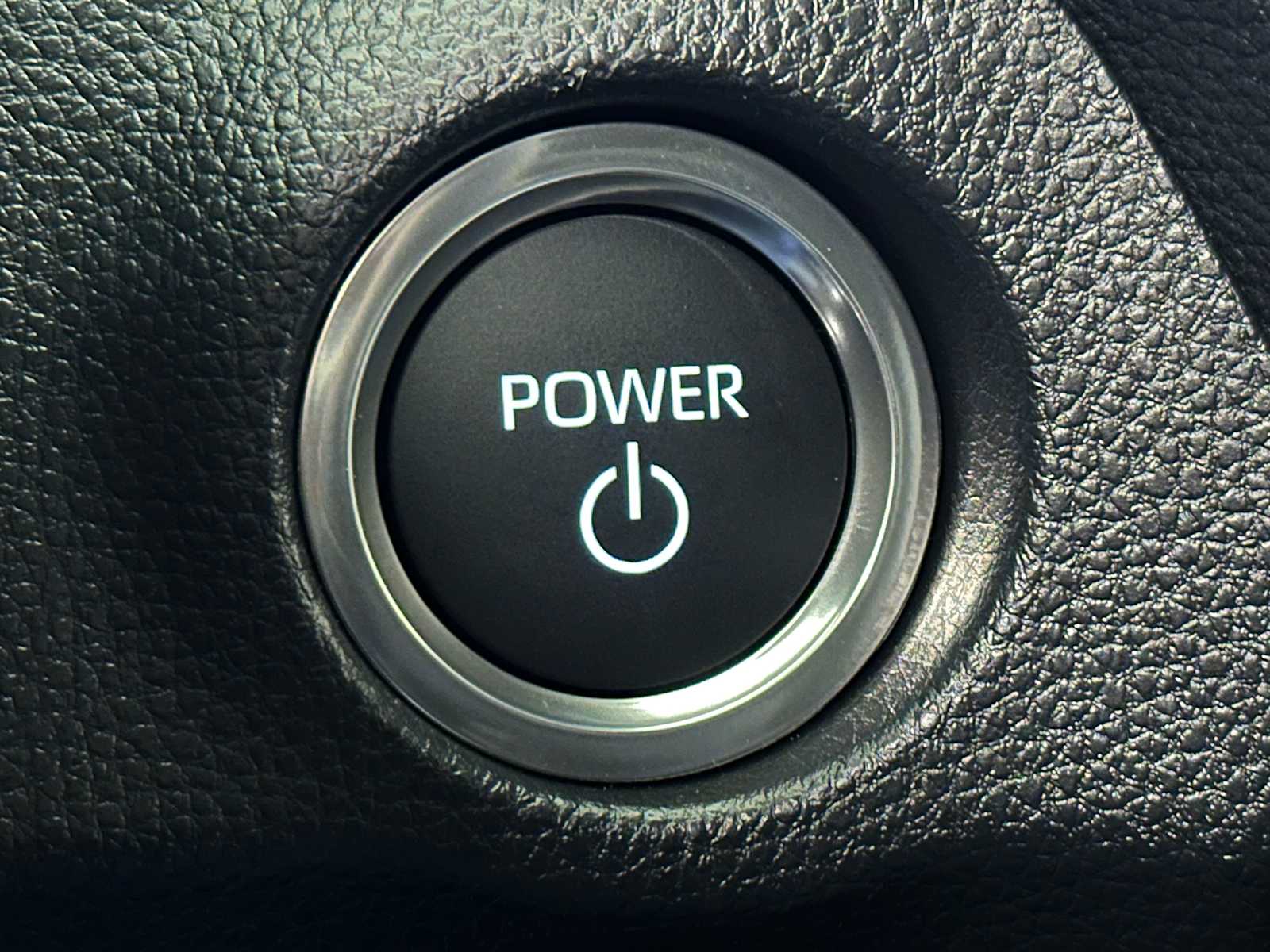 Thumbnail: 2025 Toyota RAV4 - 20