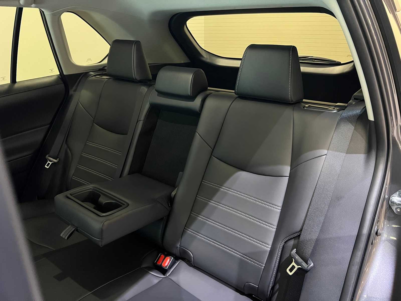 Thumbnail: 2025 Toyota RAV4 - 13