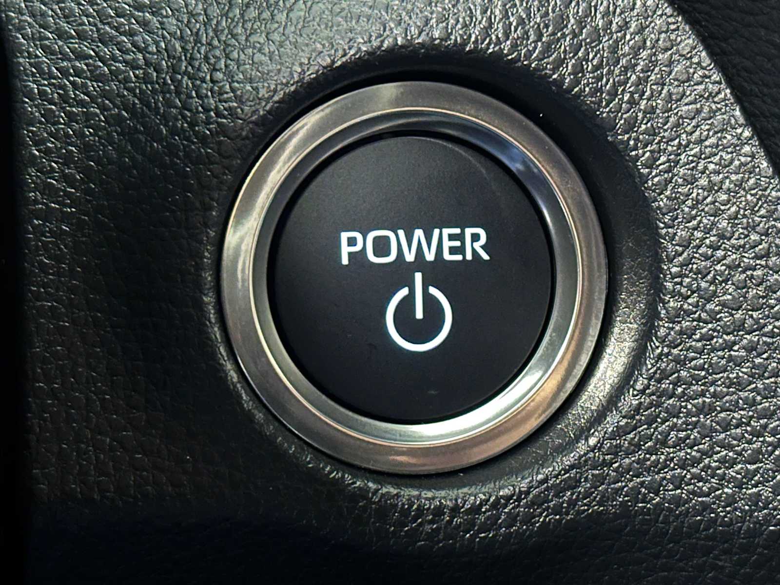 Thumbnail: 2025 Toyota RAV4 - 19