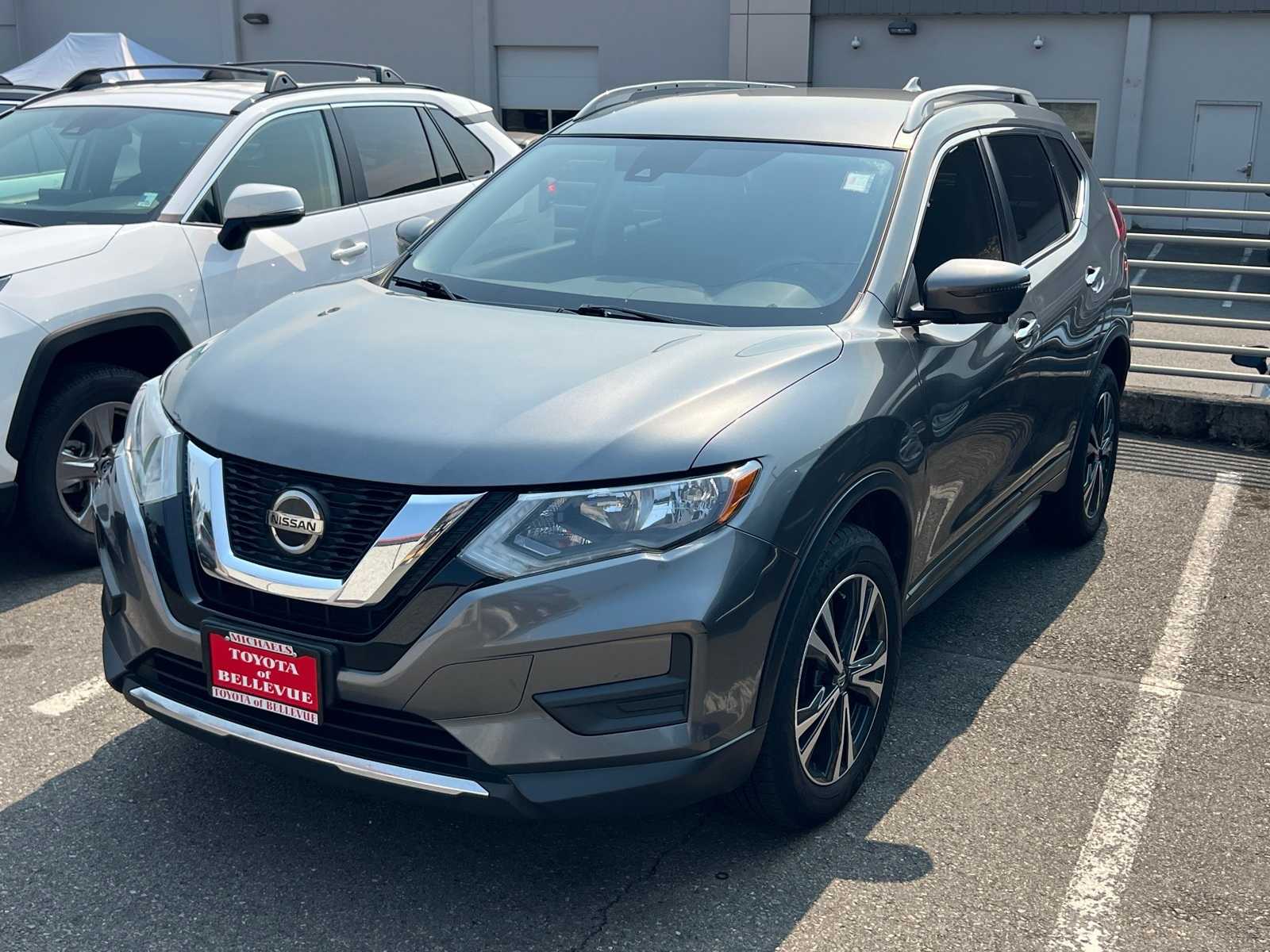 Thumbnail: 2020 Nissan Rogue - 1