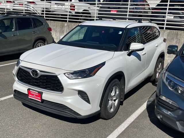 2022 Toyota Highlander L -
                Bellevue, WA