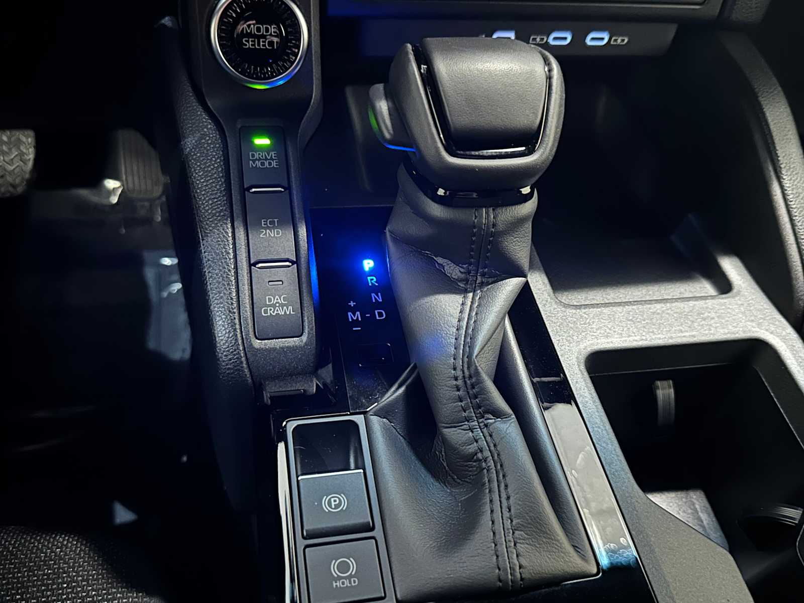 Thumbnail: 2025 Toyota Land Cruiser - 18