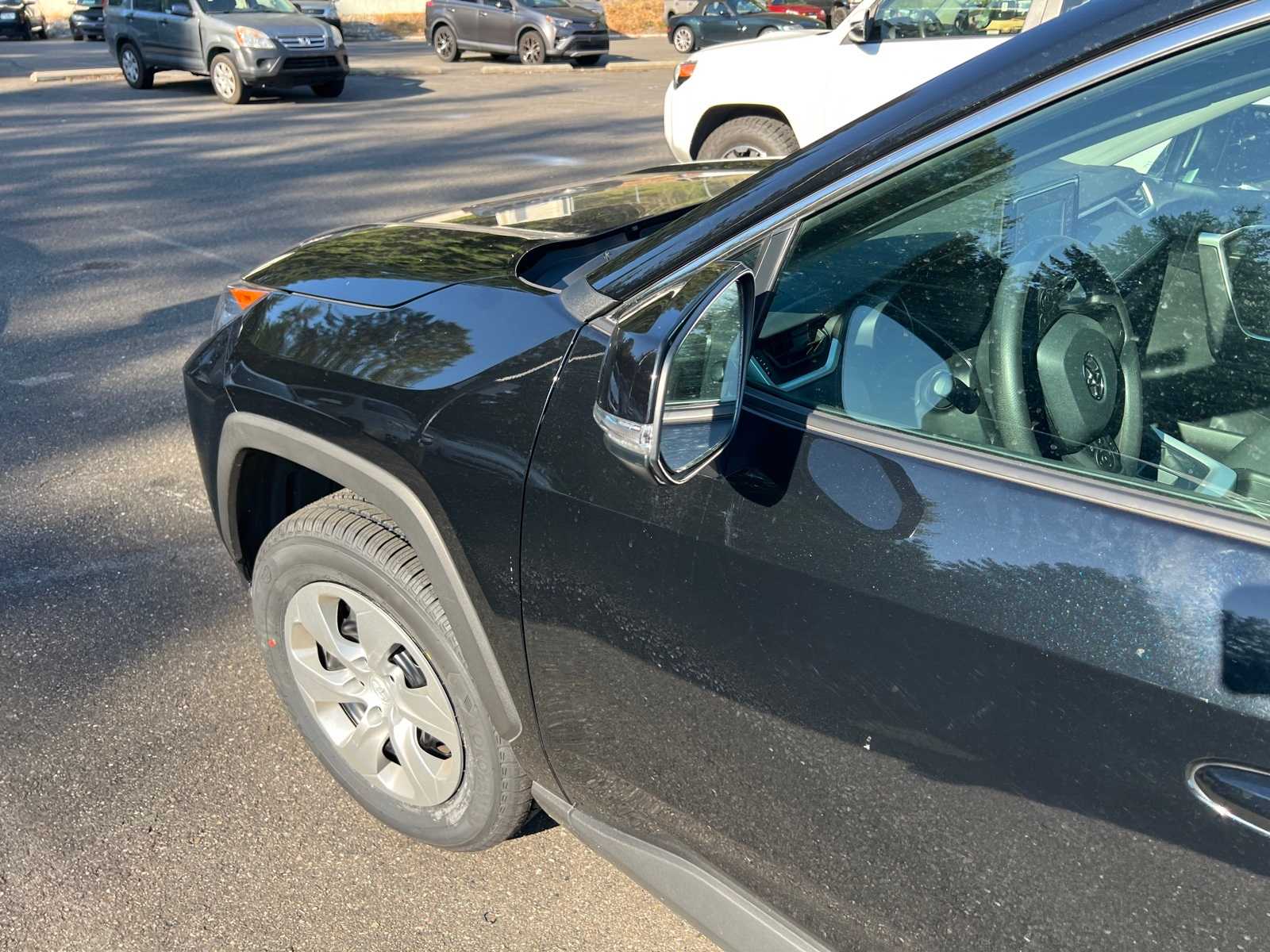 Thumbnail: 2021 Toyota RAV4 - 10