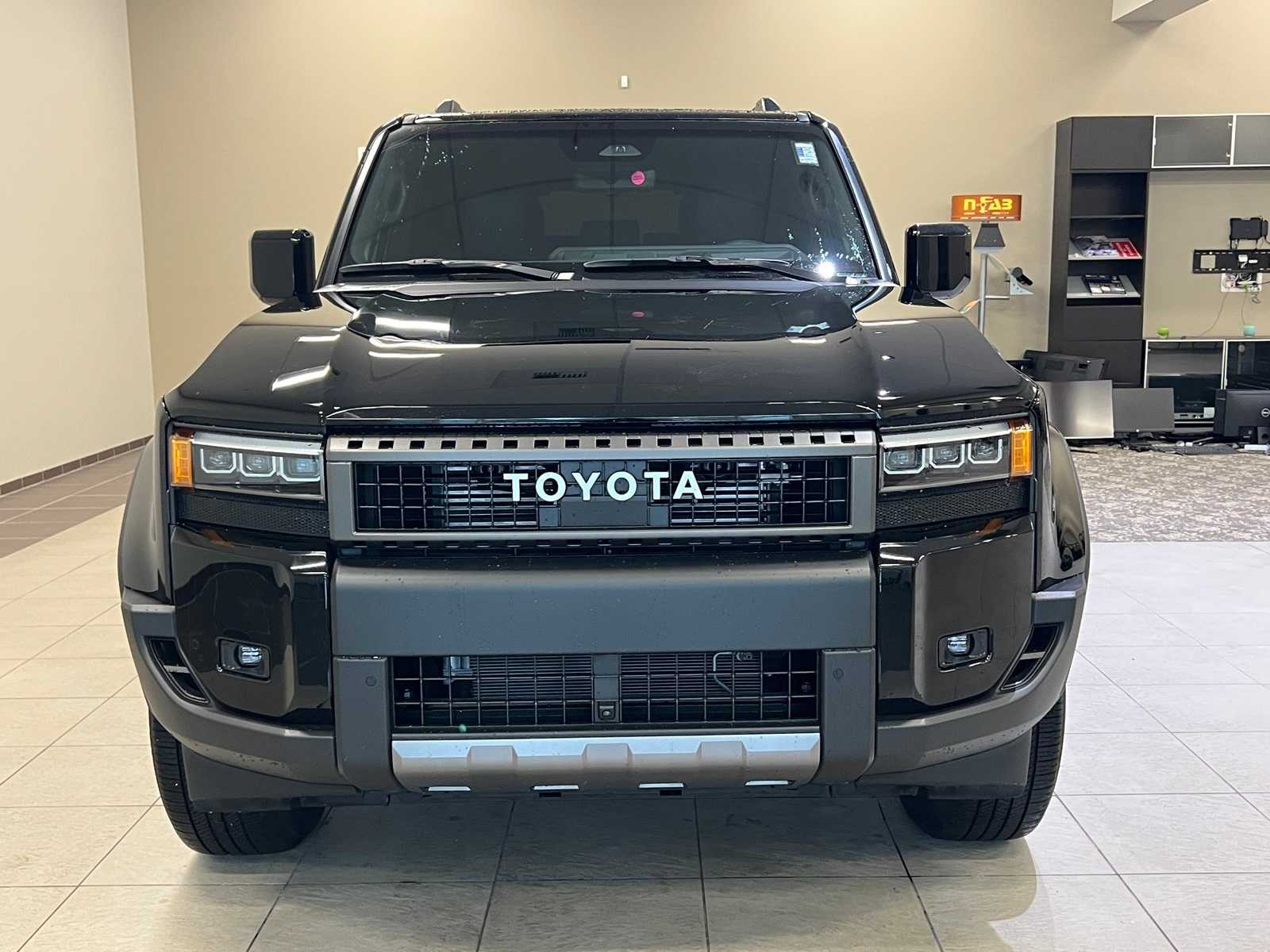 Thumbnail: 2025 Toyota Land Cruiser - 8