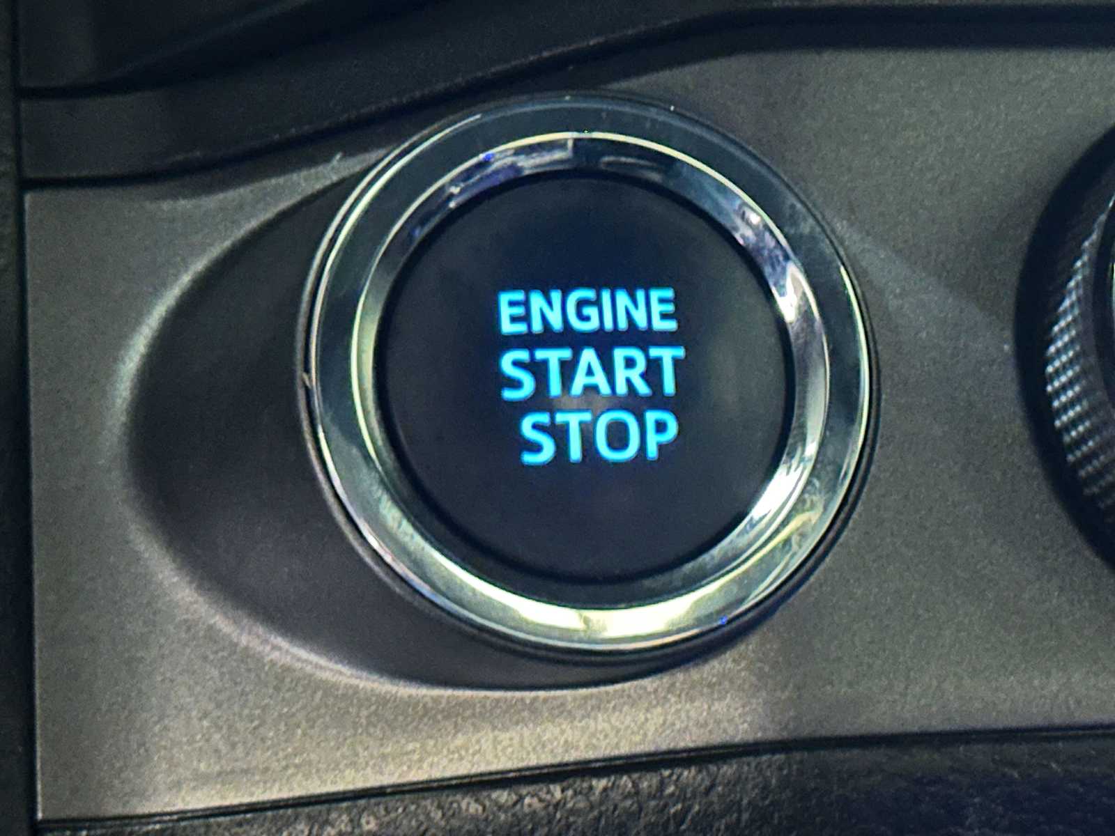 Thumbnail: 2022 Toyota Tacoma - 18