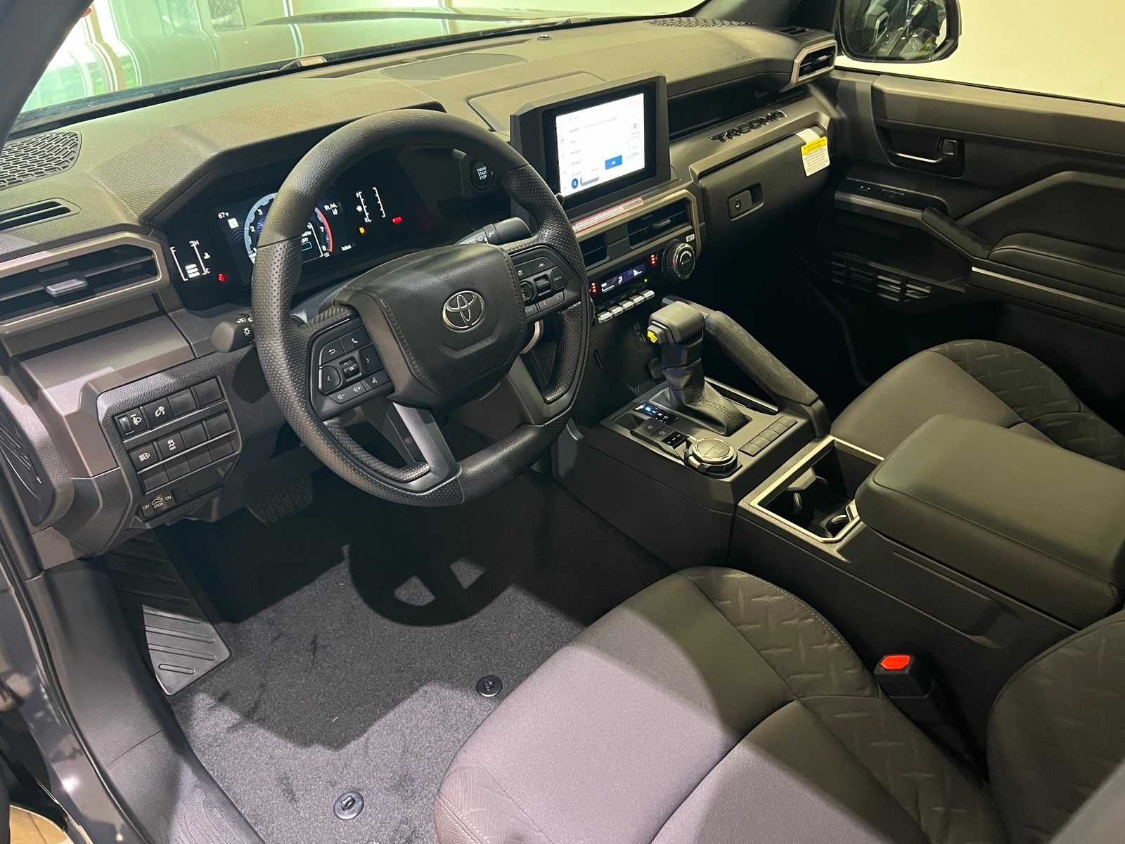 Thumbnail: 2025 Toyota Tacoma - 2