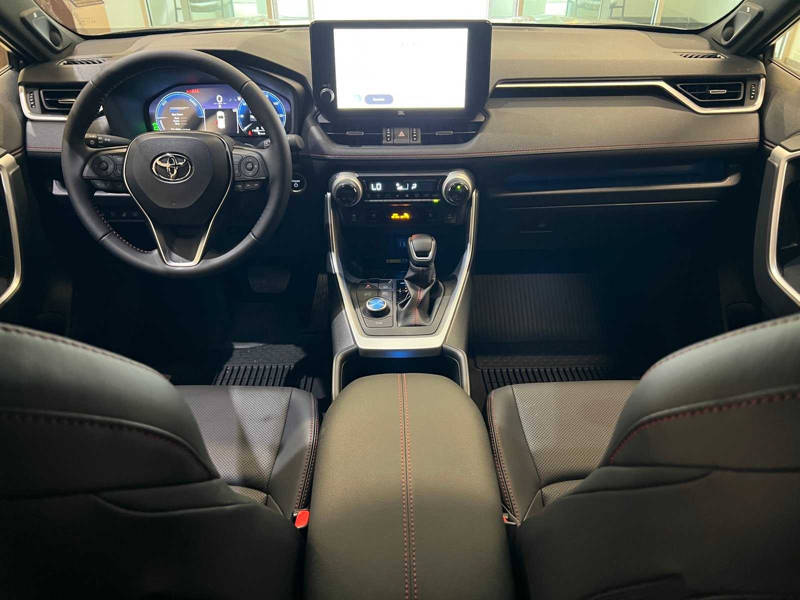 Thumbnail: 2025 Toyota RAV4 - 10