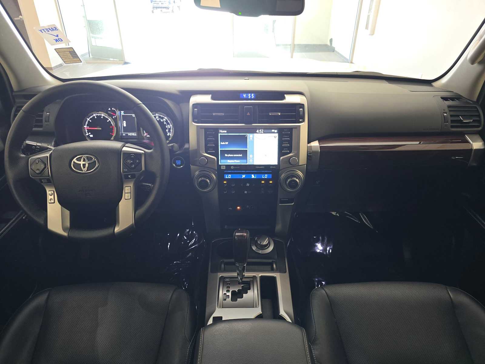 Thumbnail: 2023 Toyota 4Runner - 10