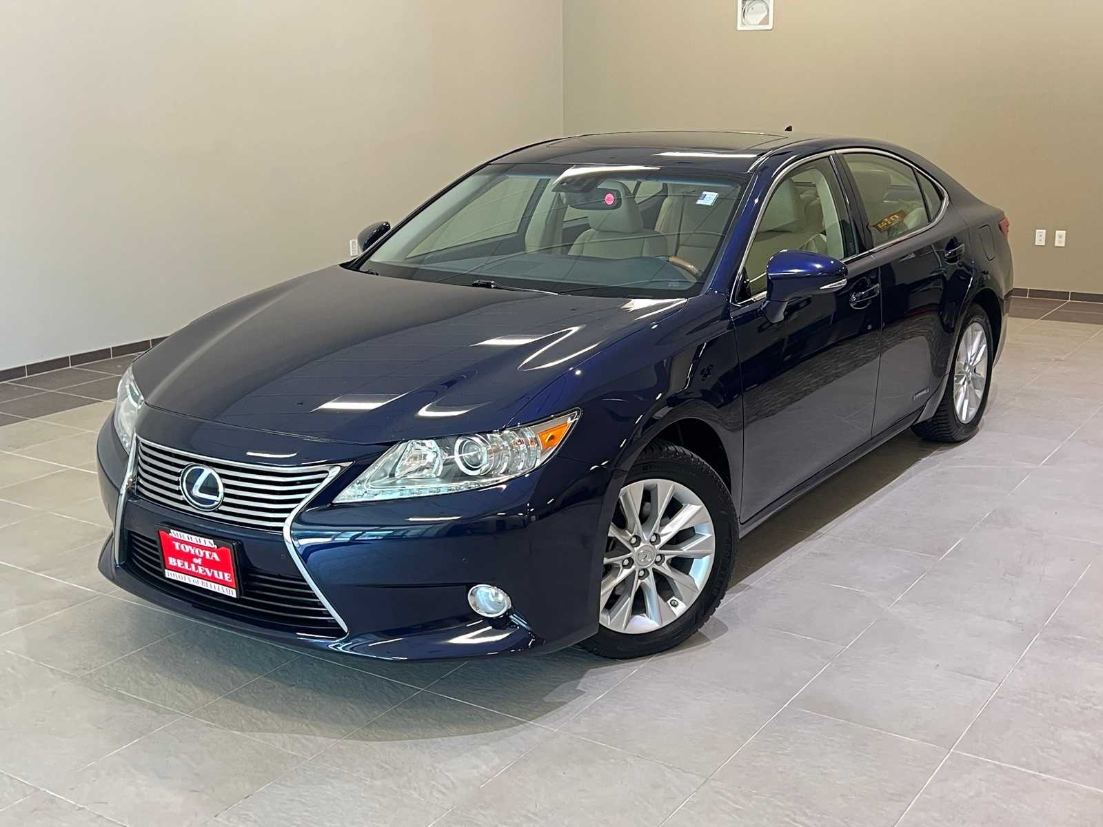 2014 Lexus ES Hybrid 300h -
                  Bellevue, WA