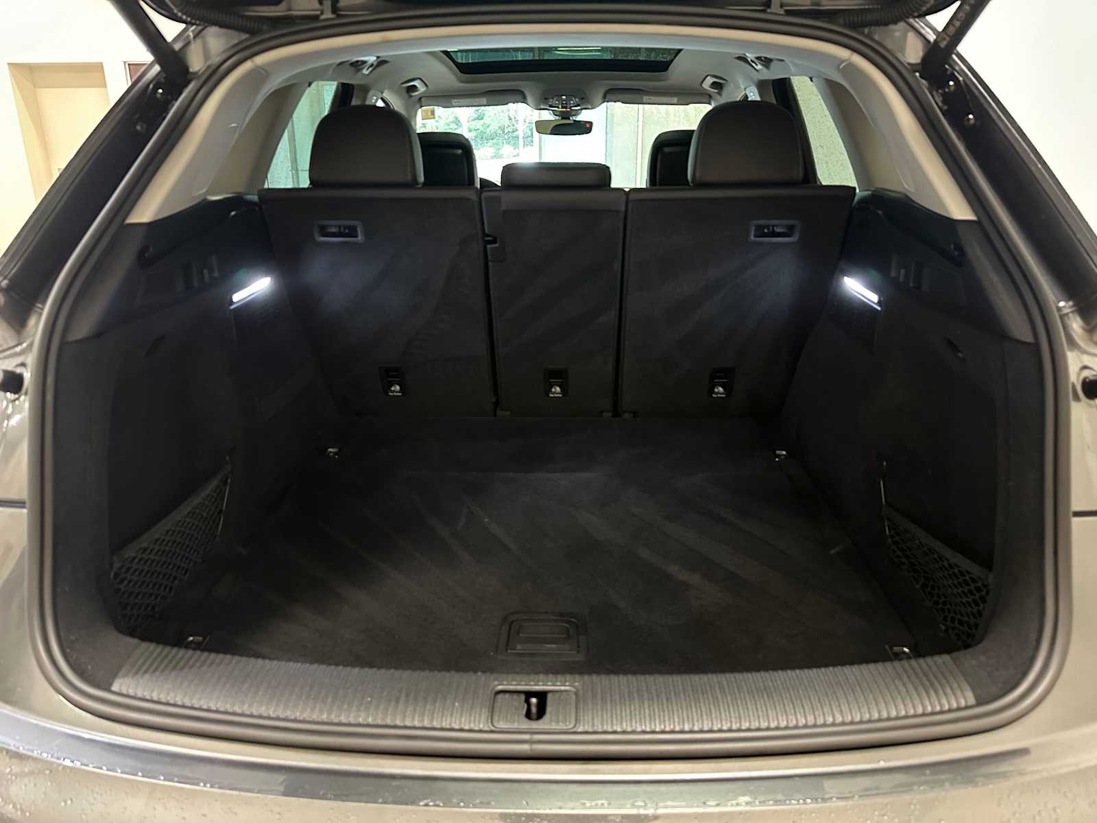 Thumbnail: 2022 Audi Q5 - 30