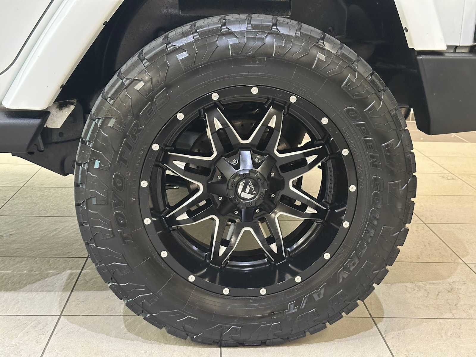 Thumbnail: 2013 Jeep Wrangler - 7