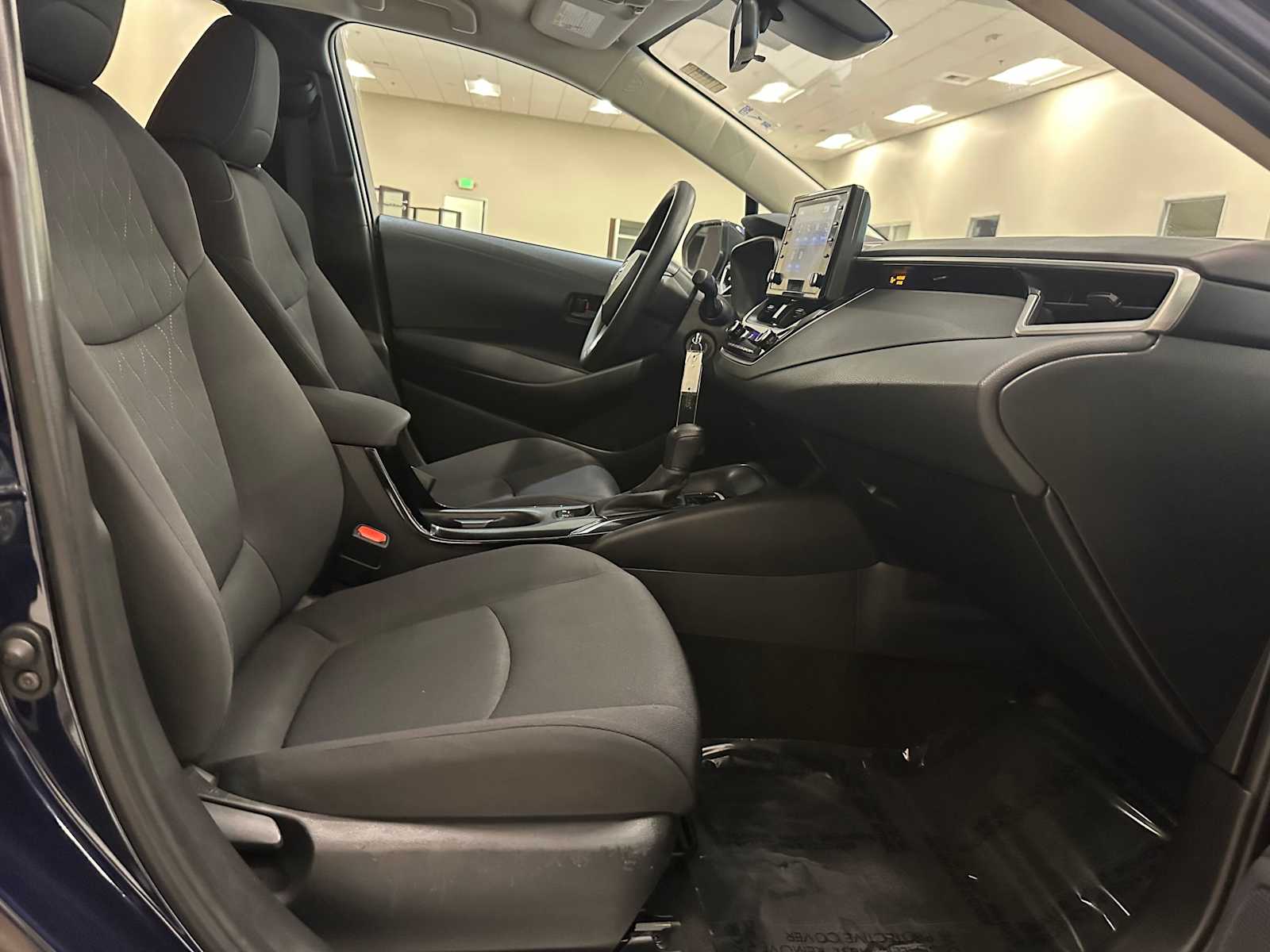 Thumbnail: 2022 Toyota Corolla - 25