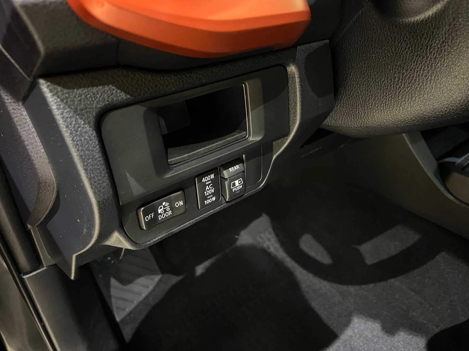 Thumbnail: 2017 Toyota Tacoma - 16