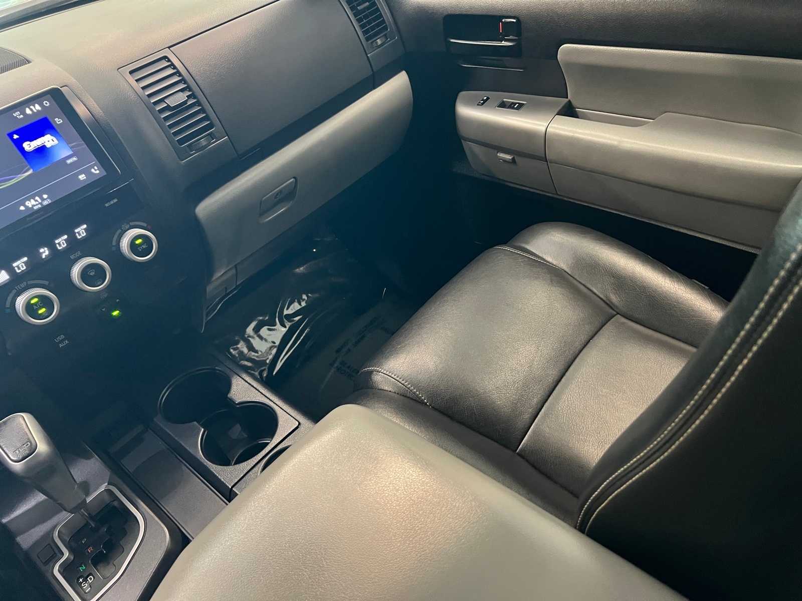 Thumbnail: 2018 Toyota Sequoia - 11