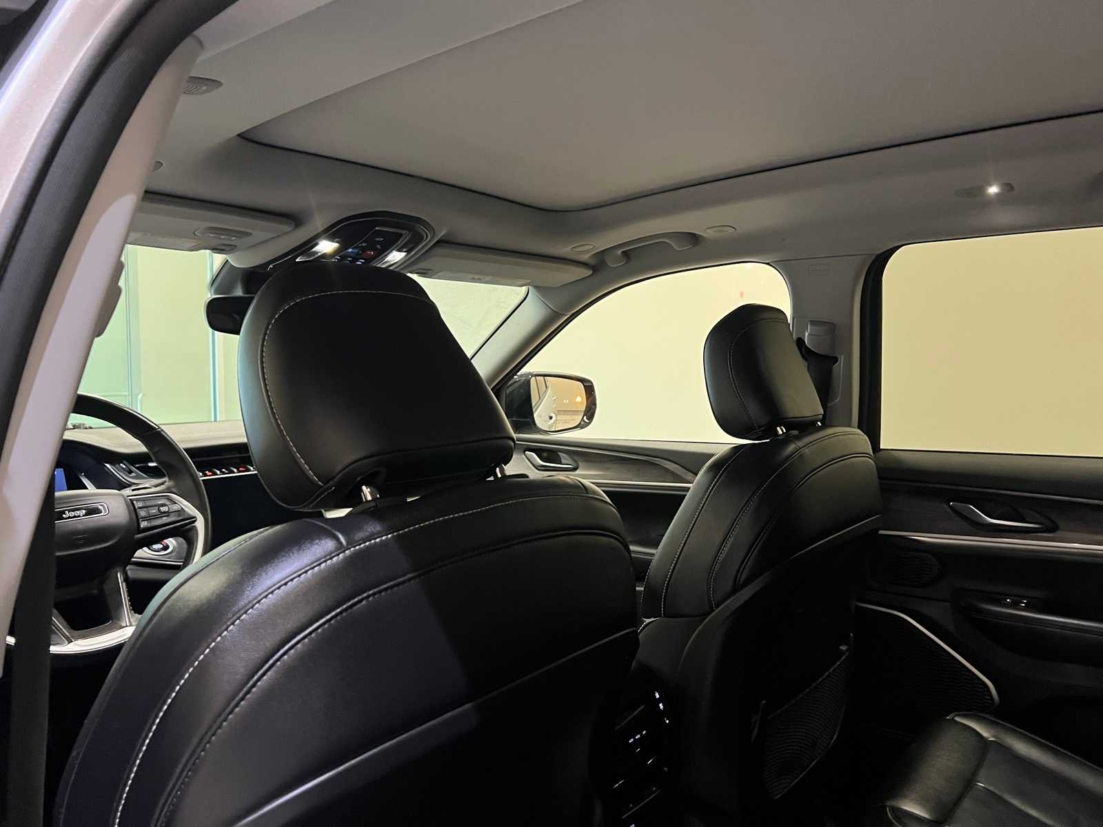 Thumbnail: 2021 Jeep Grand Cherokee L - 12