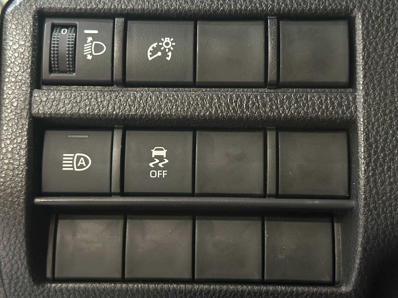 Thumbnail: 2026 Toyota Tacoma - 18