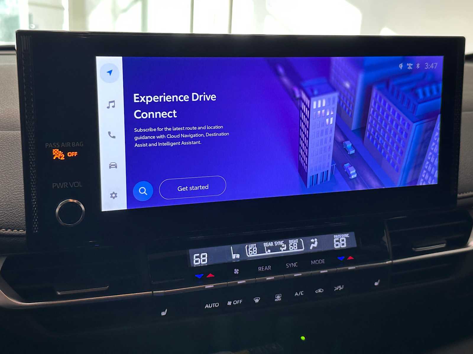 Thumbnail: 2025 Toyota Sienna - 14