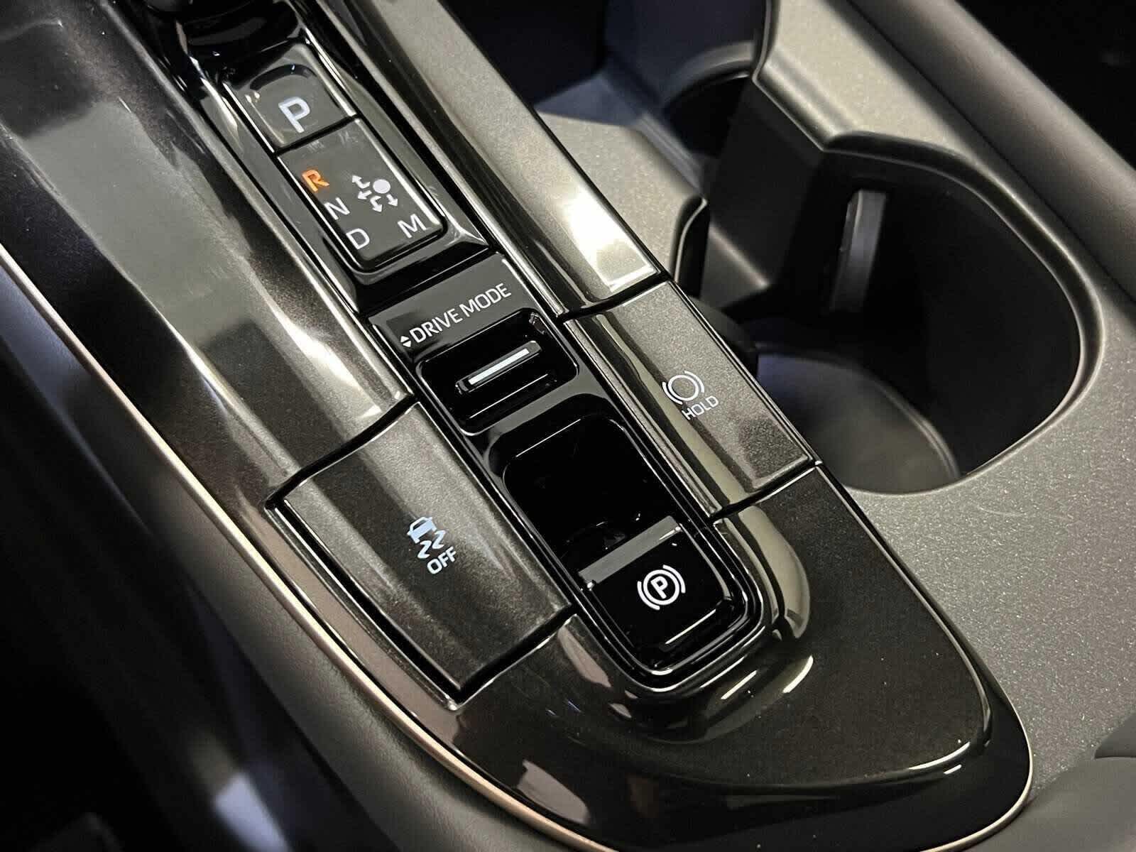 Thumbnail: 2026 Toyota Crown - 29