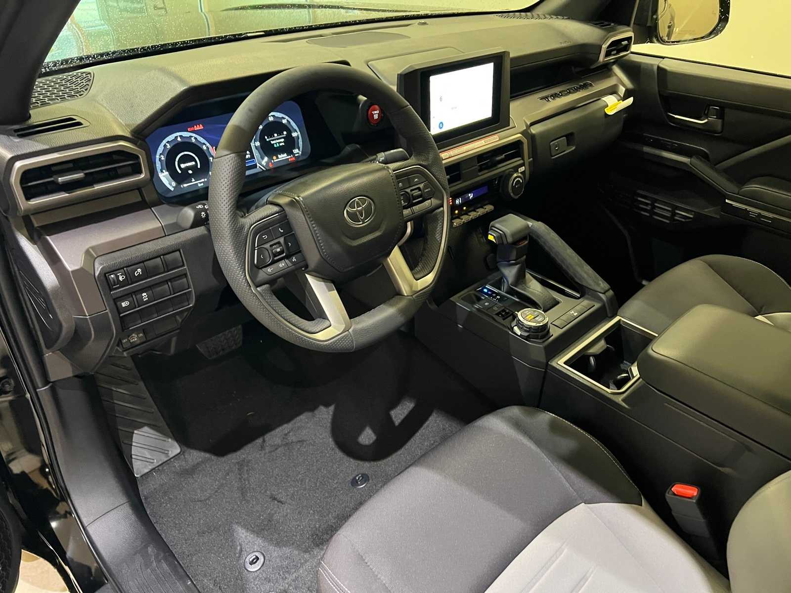 Thumbnail: 2025 Toyota Tacoma - 2