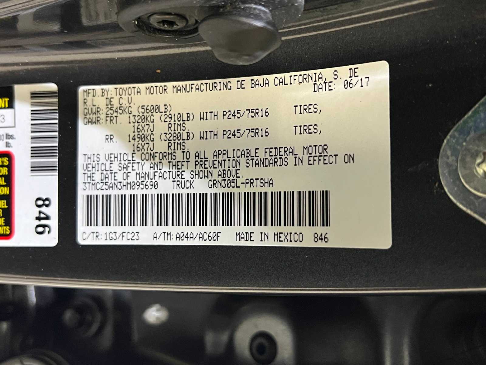 Thumbnail: 2017 Toyota Tacoma - 26