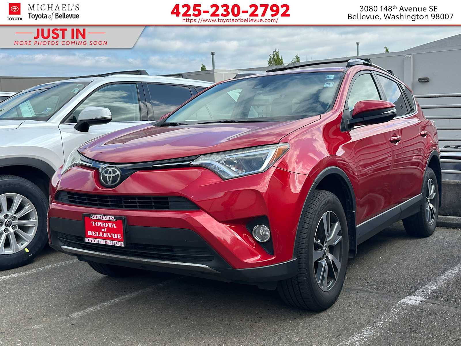 Thumbnail: 2017 Toyota RAV4 - 1