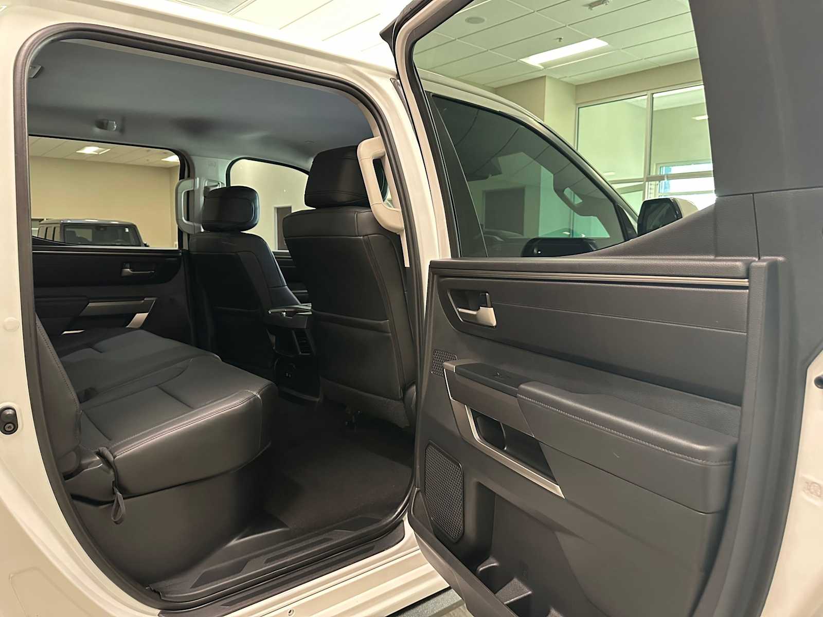 Thumbnail: 2024 Toyota Tundra - 26