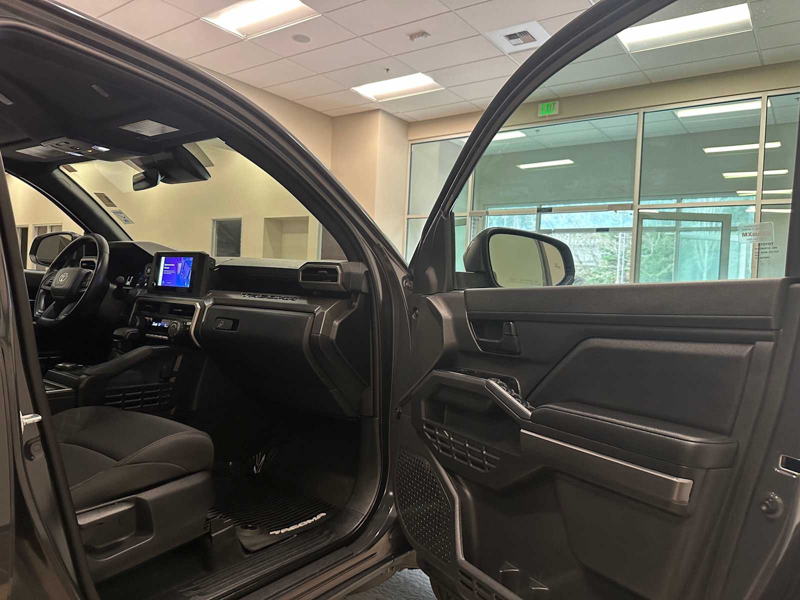 Thumbnail: 2025 Toyota Tacoma - 27