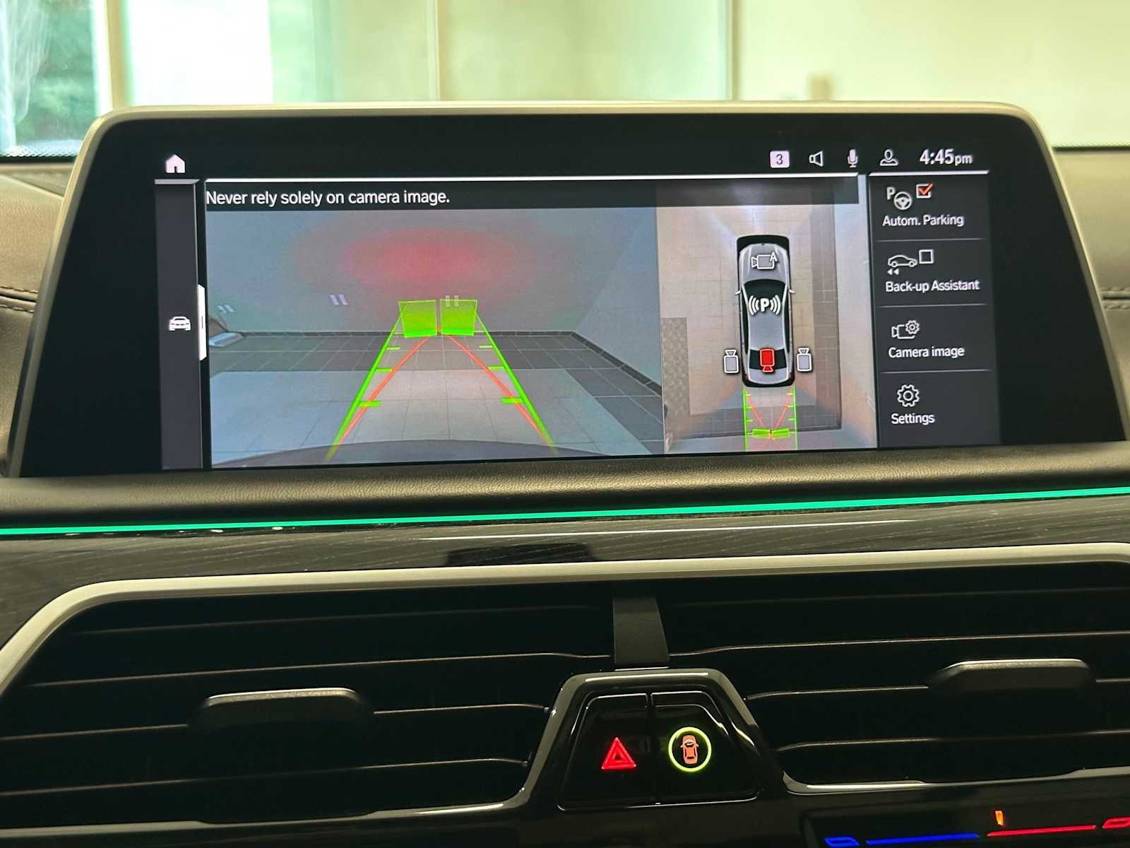 Thumbnail: 2021 BMW 7 Series - 14