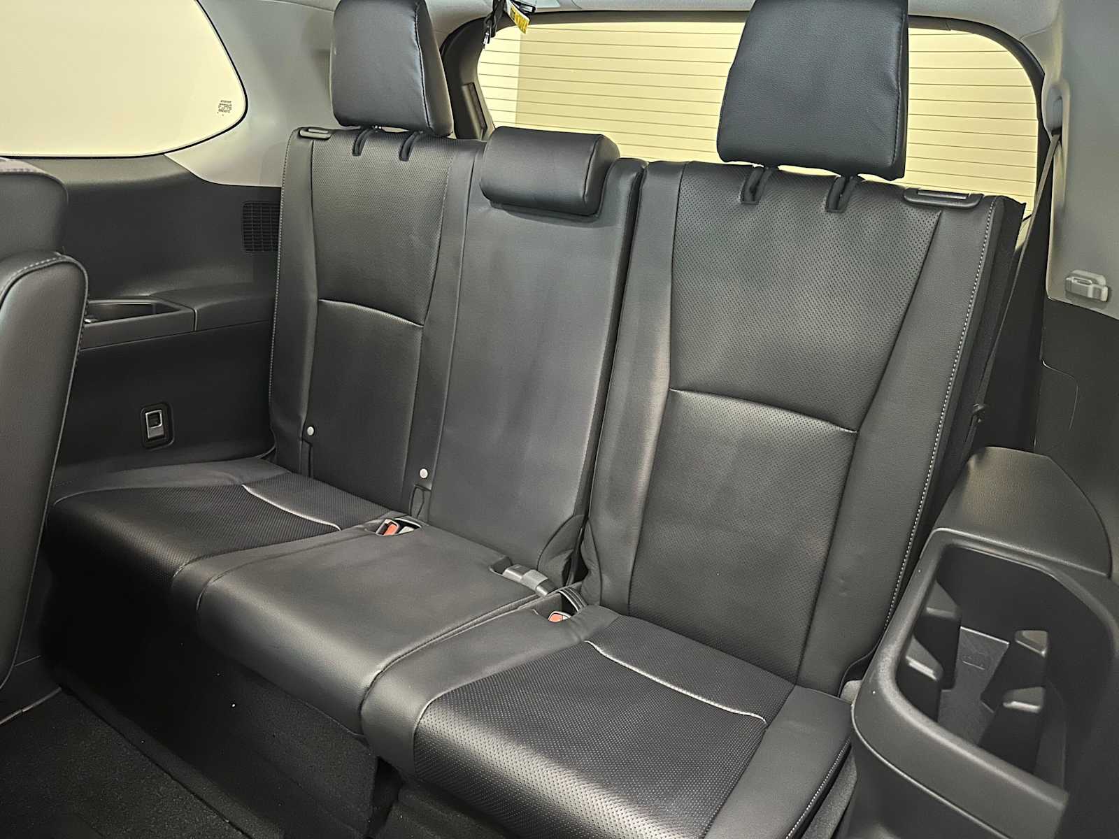 Thumbnail: 2026 Toyota Grand Highlander - 25