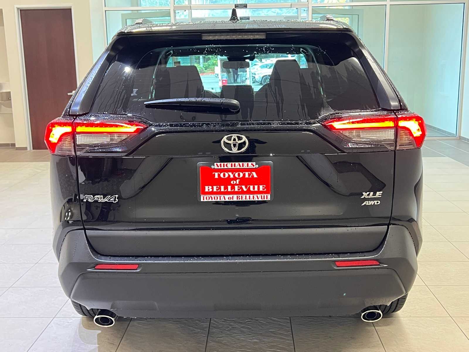 Thumbnail: 2025 Toyota RAV4 - 5