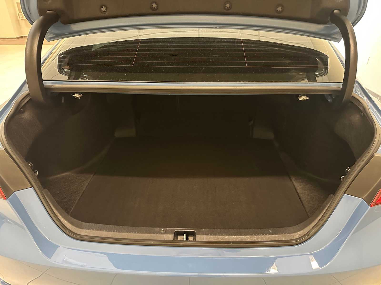 Thumbnail: 2023 Toyota Camry - 33