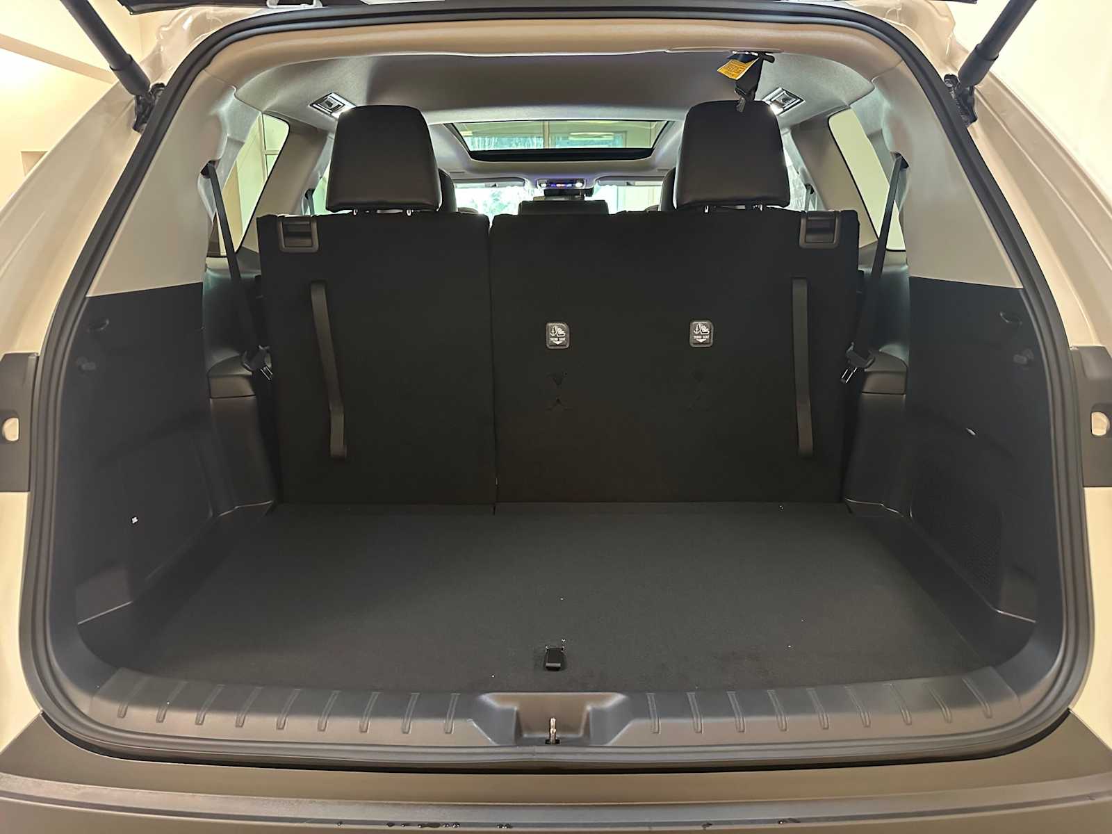 Thumbnail: 2026 Toyota Grand Highlander - 31