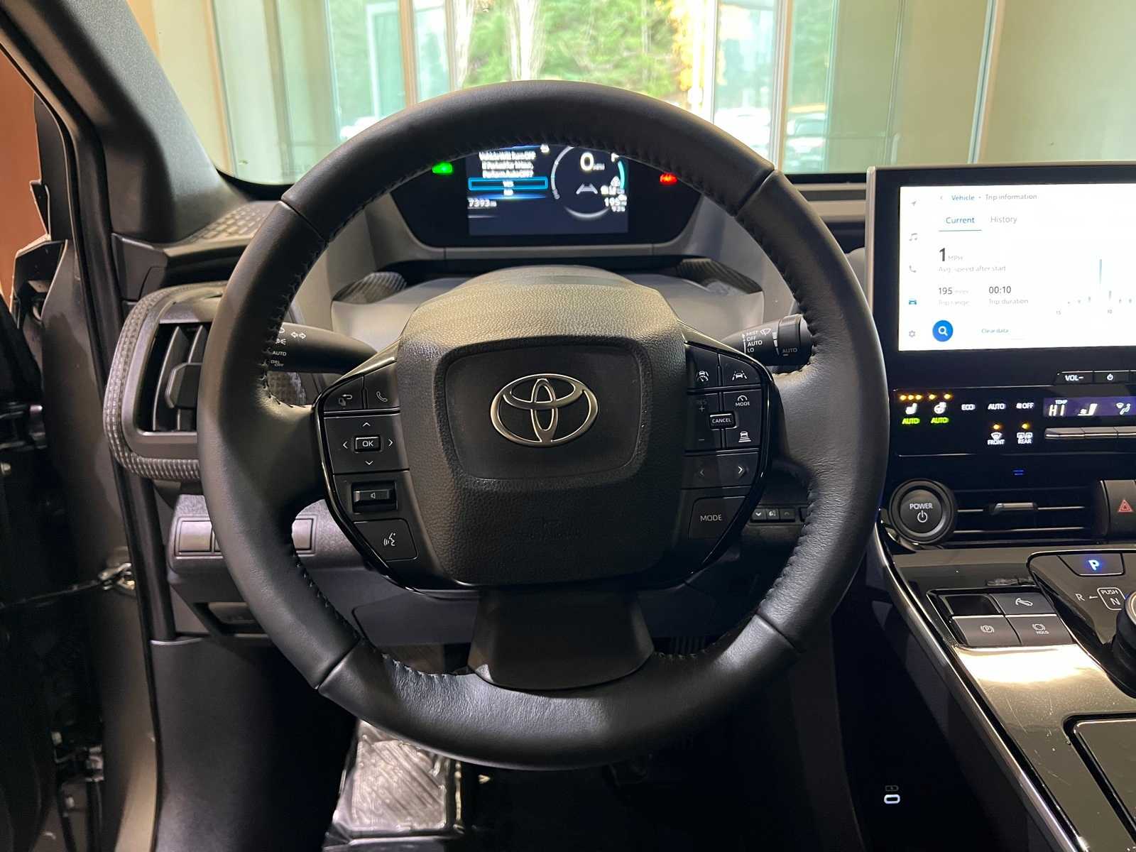 Thumbnail: 2024 Toyota bZ4X - 20