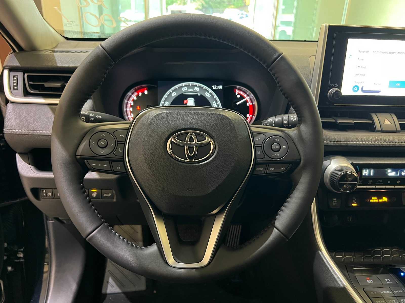 Thumbnail: 2025 Toyota RAV4 - 20