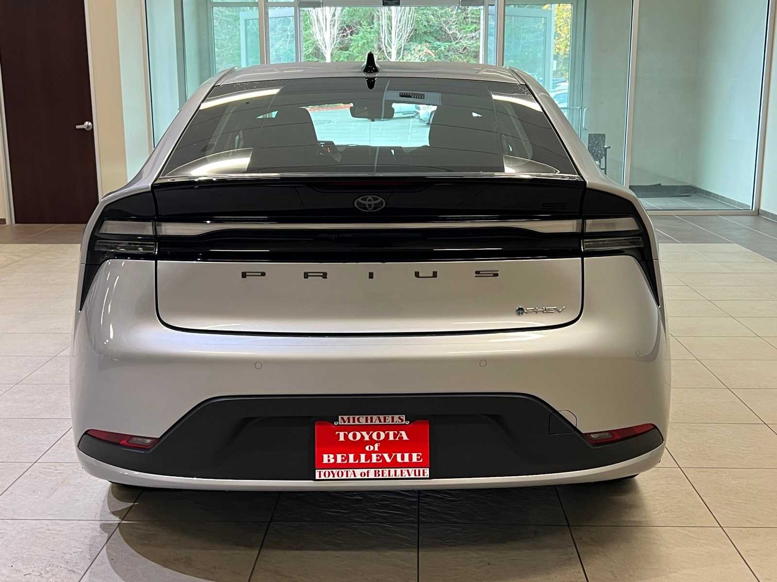 Thumbnail: 2026 Toyota Prius - 5