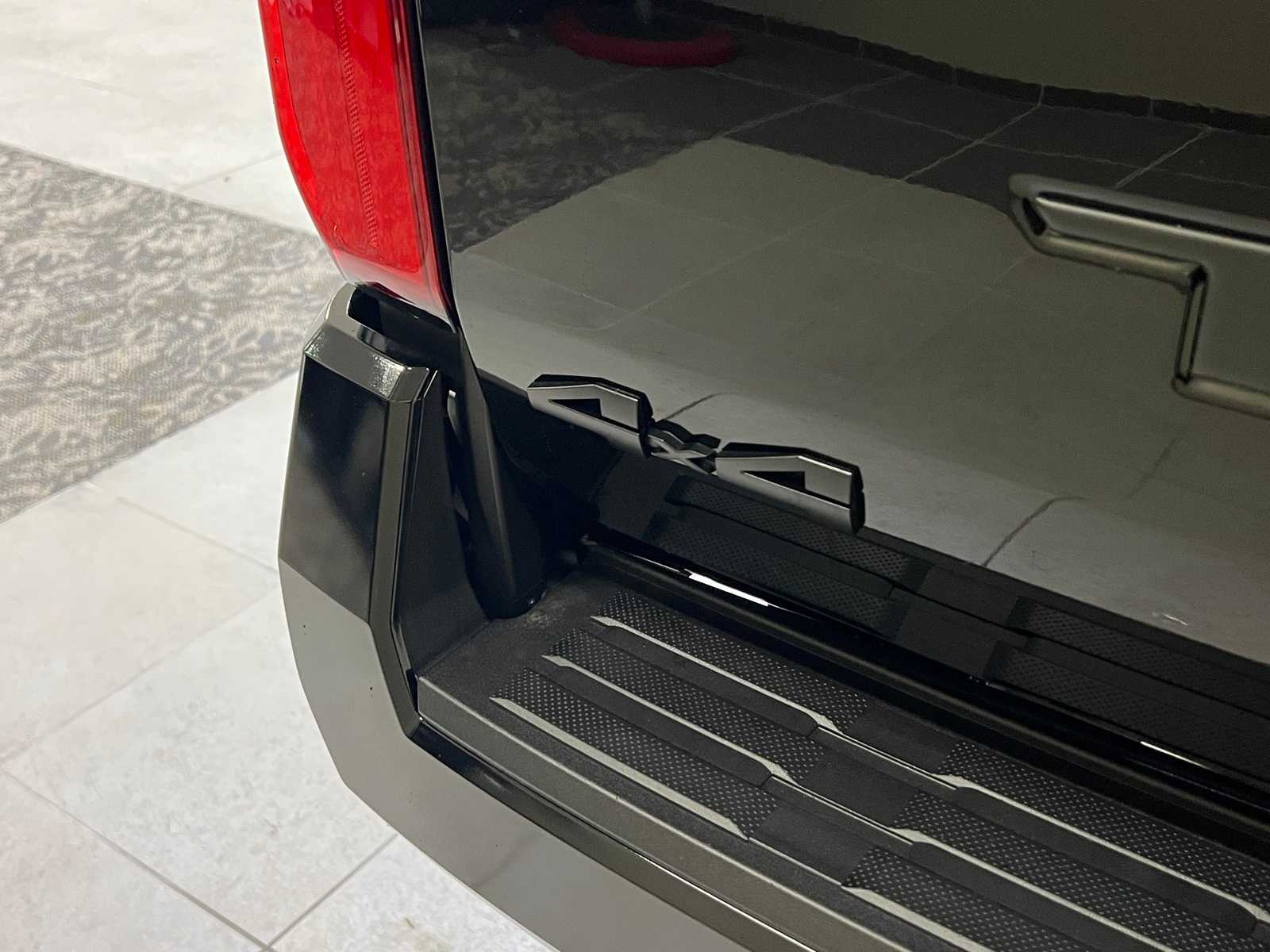 Thumbnail: 2025 Toyota Tacoma - 6