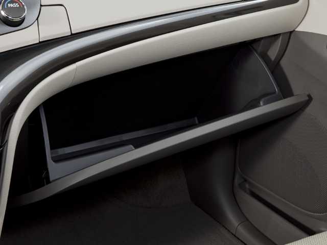 Thumbnail: 2012 Toyota Sienna - 11